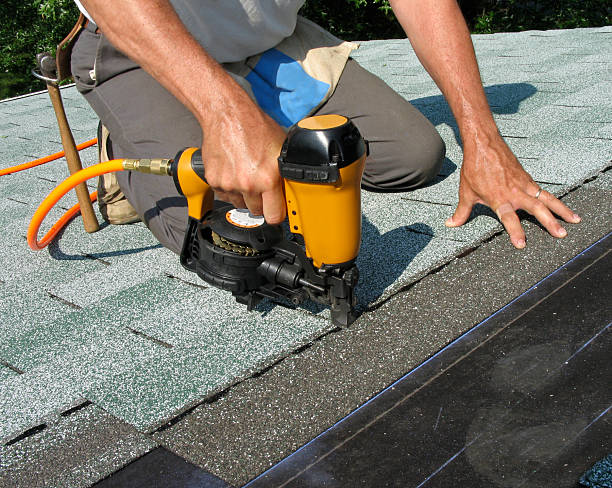 Quick and Trustworthy Emergency Roof Repair Services in Cambridge, WI